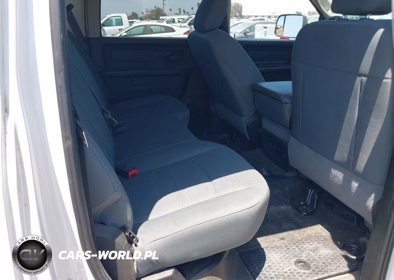 2018 Ram 1500 Tradesman 4X4 5'7 Box VIN:1C6RR7KG5JS300484 - 8