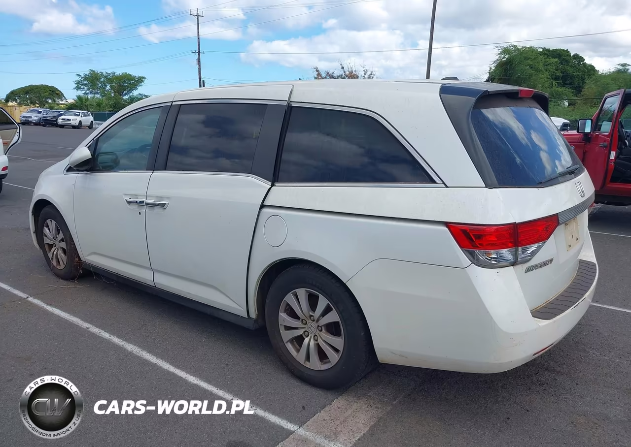 2015 Honda Odyssey Exl VIN:5FNRL5H65FB070964 - 3