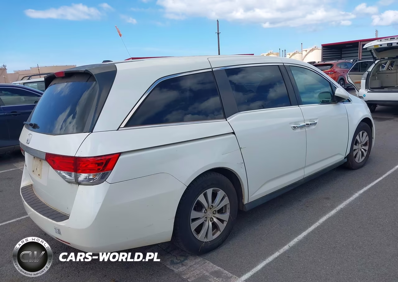 2015 Honda Odyssey Exl VIN:5FNRL5H65FB070964 - 4