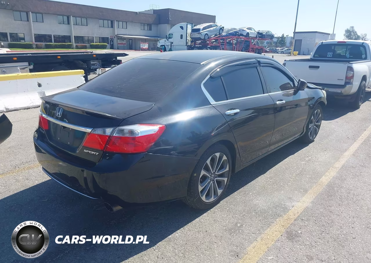 2015 Honda Accord Sport VIN:1HGCR2E54FA164200 - 4