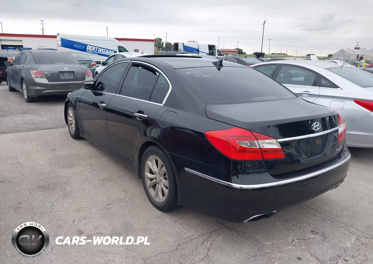 2012 Hyundai Genesis 3.8 VIN:KMHGC4DD1CU194833 - 3