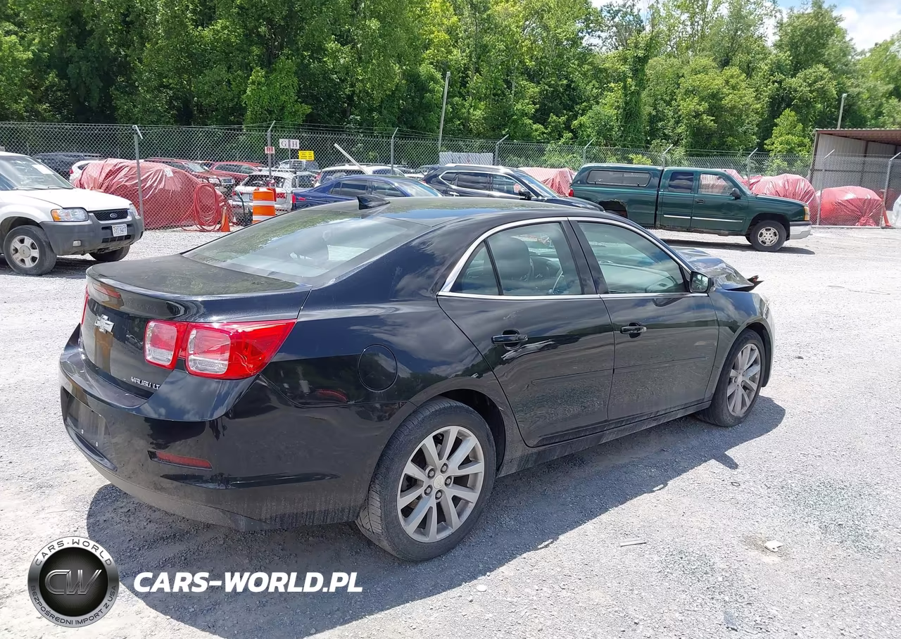 2015 Chevrolet Malibu 2Lt VIN:1G11D5SL1FF322822 - 4