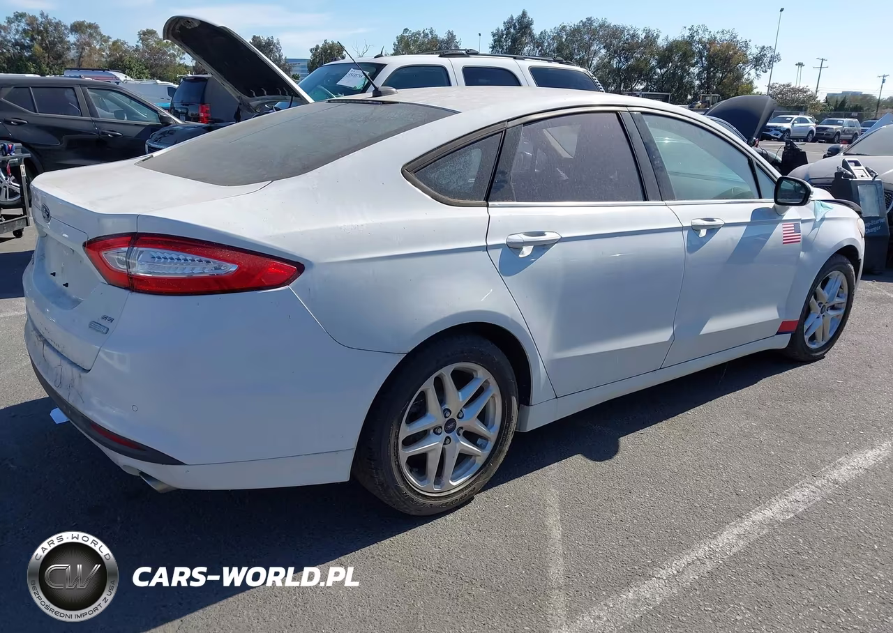 2013 Ford Fusion Se VIN:3FA6P0HR6DR310173 - 4