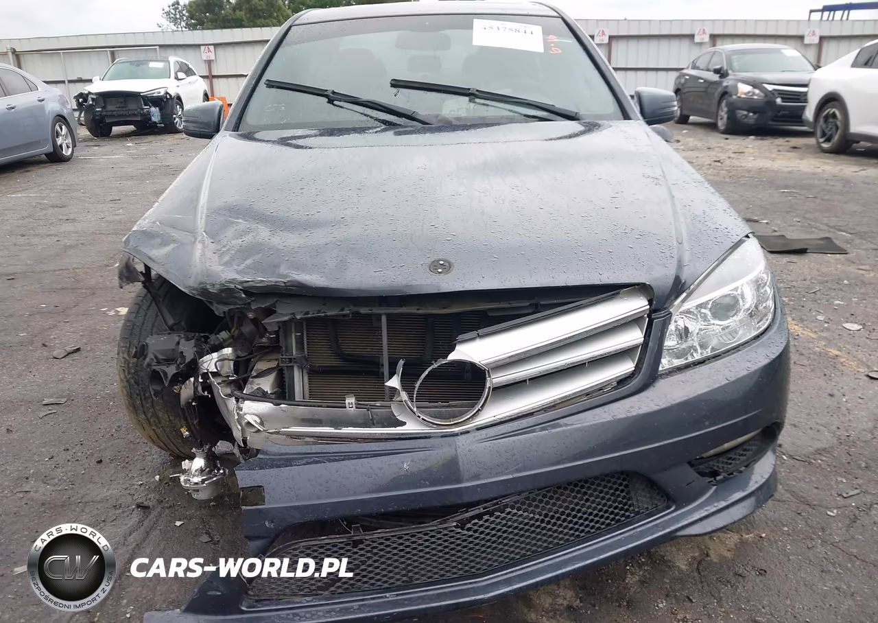 2011 Mercedes-Benz C 300 Sport 4Matic VIN:WDDGF8BB8BR175742 - 12