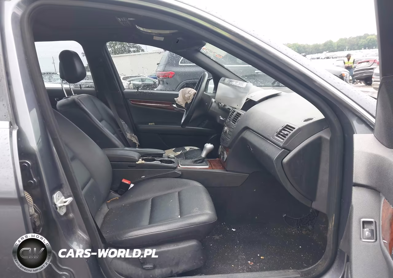 2011 Mercedes-Benz C 300 Sport 4Matic VIN:WDDGF8BB8BR175742 - 5