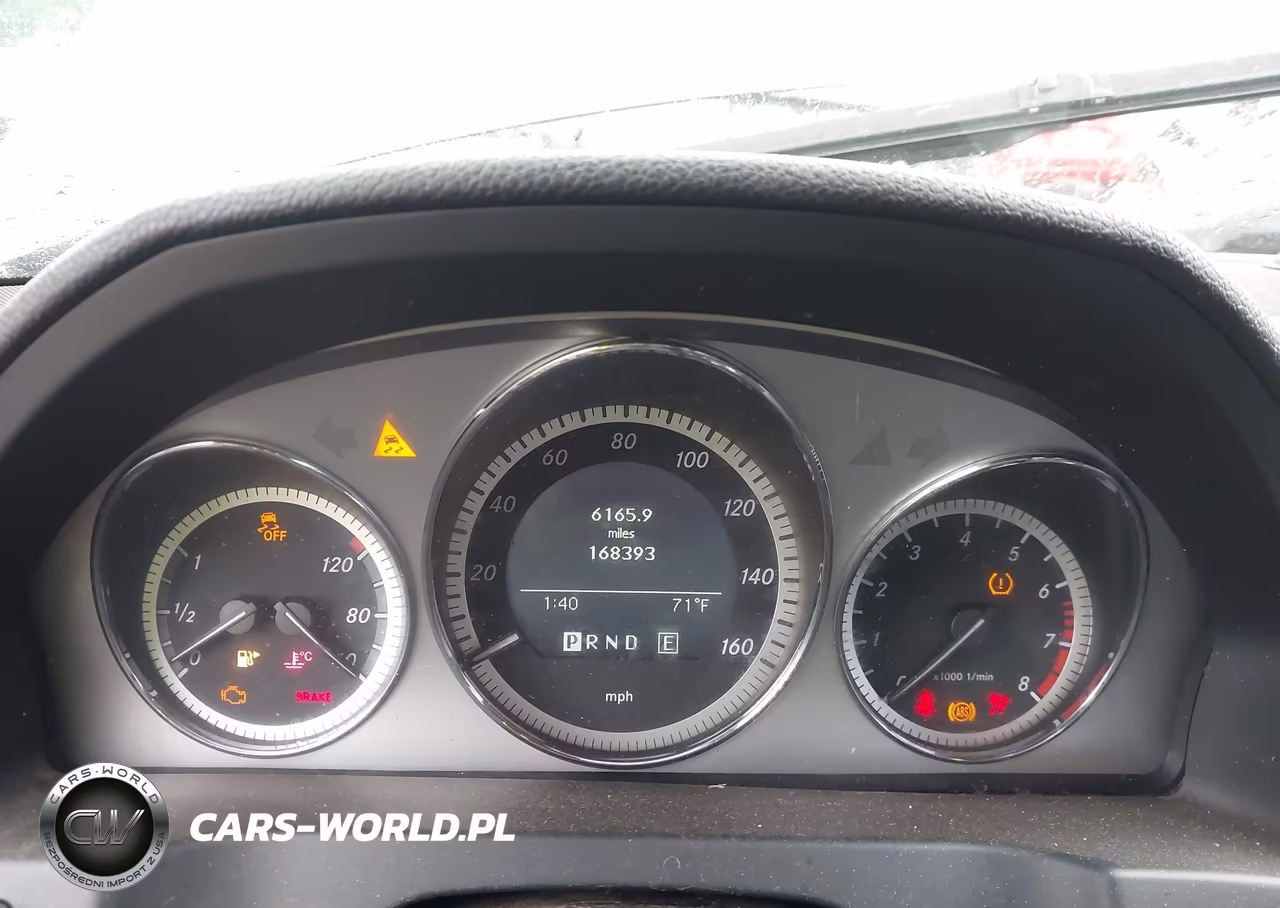 2011 Mercedes-Benz C 300 Sport 4Matic VIN:WDDGF8BB8BR175742 - 7