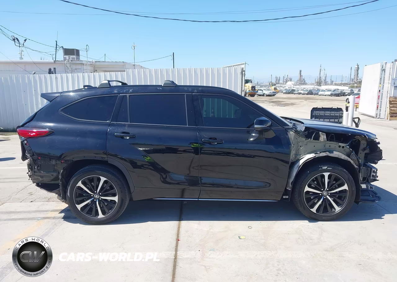 2022 Toyota Highlander Xse VIN:5TDJZRBH6NS183927 - 14