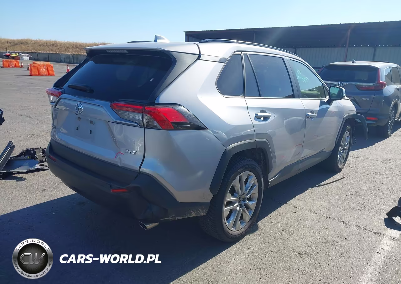 2019 Toyota Rav4 Xle Premium VIN:JTMC1RFV2KD027035 - 4