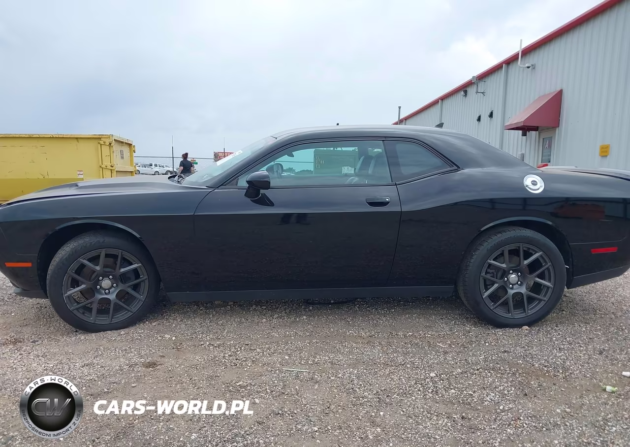 2016 Dodge Challenger R-T Plus VIN:2C3CDZBT4GH226145 - 14