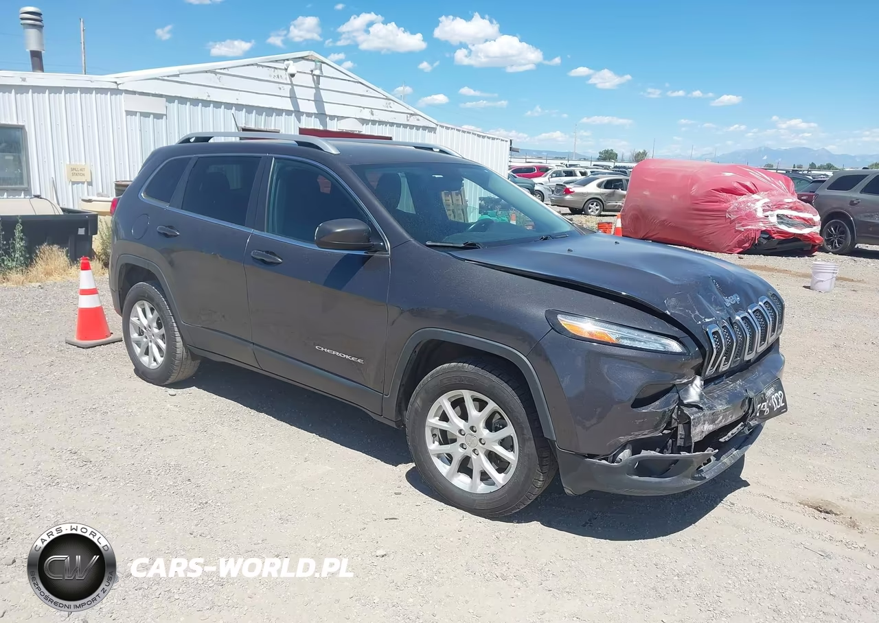 2015 Jeep Cherokee Latitude – zdjęcie 1 z 16