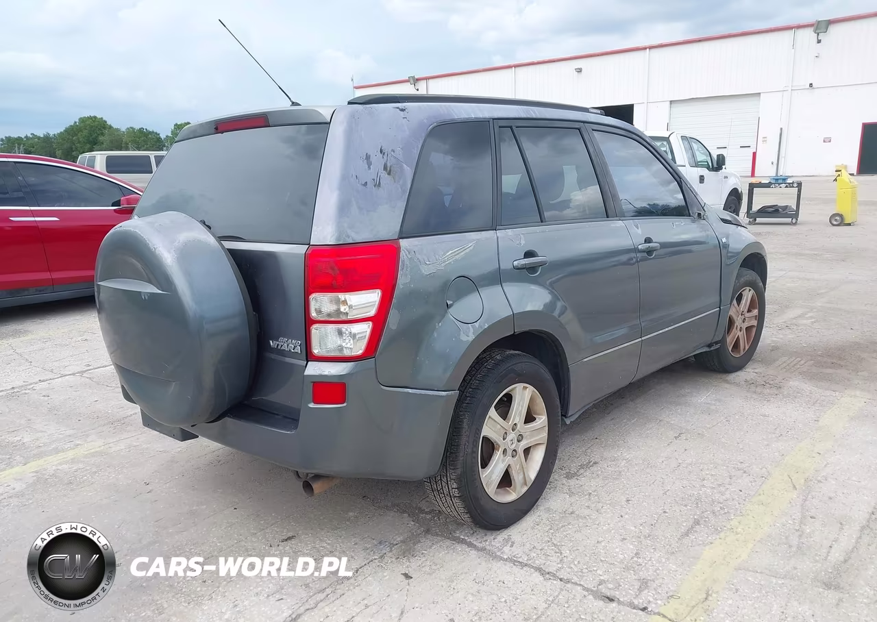 2006 Suzuki Grand Vitara Luxury VIN:JS3TE947964103155 - 4