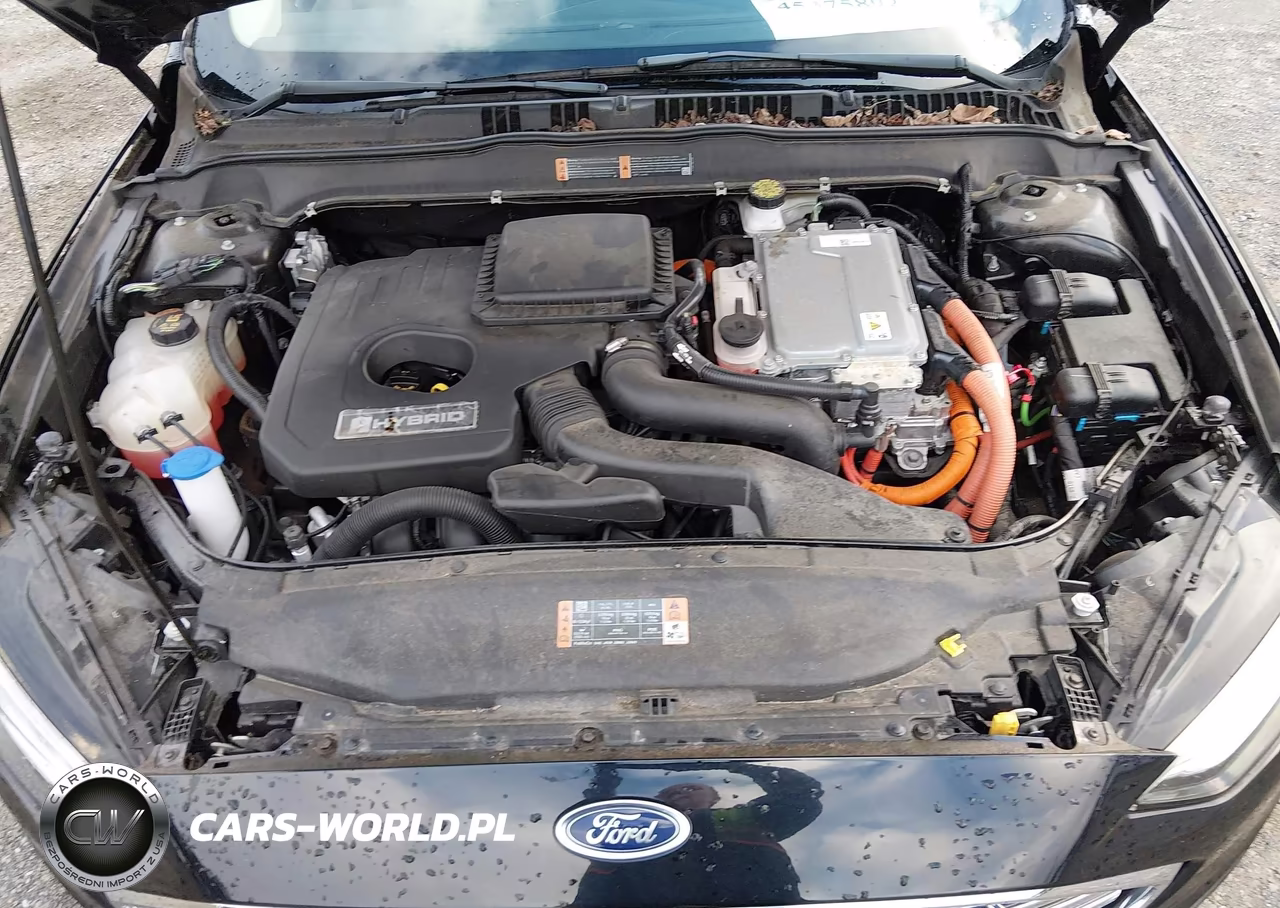 2018 Ford Fusion Hybrid S VIN:3FA6P0UU3JR198390 - 10