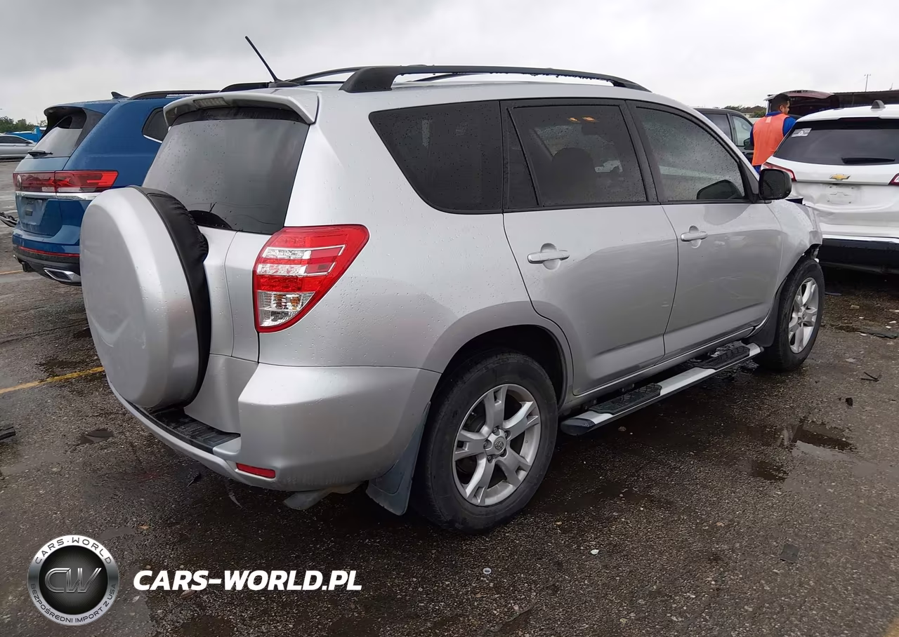 2011 Toyota Rav4 VIN:2T3ZF4DV9BW100003 - 4