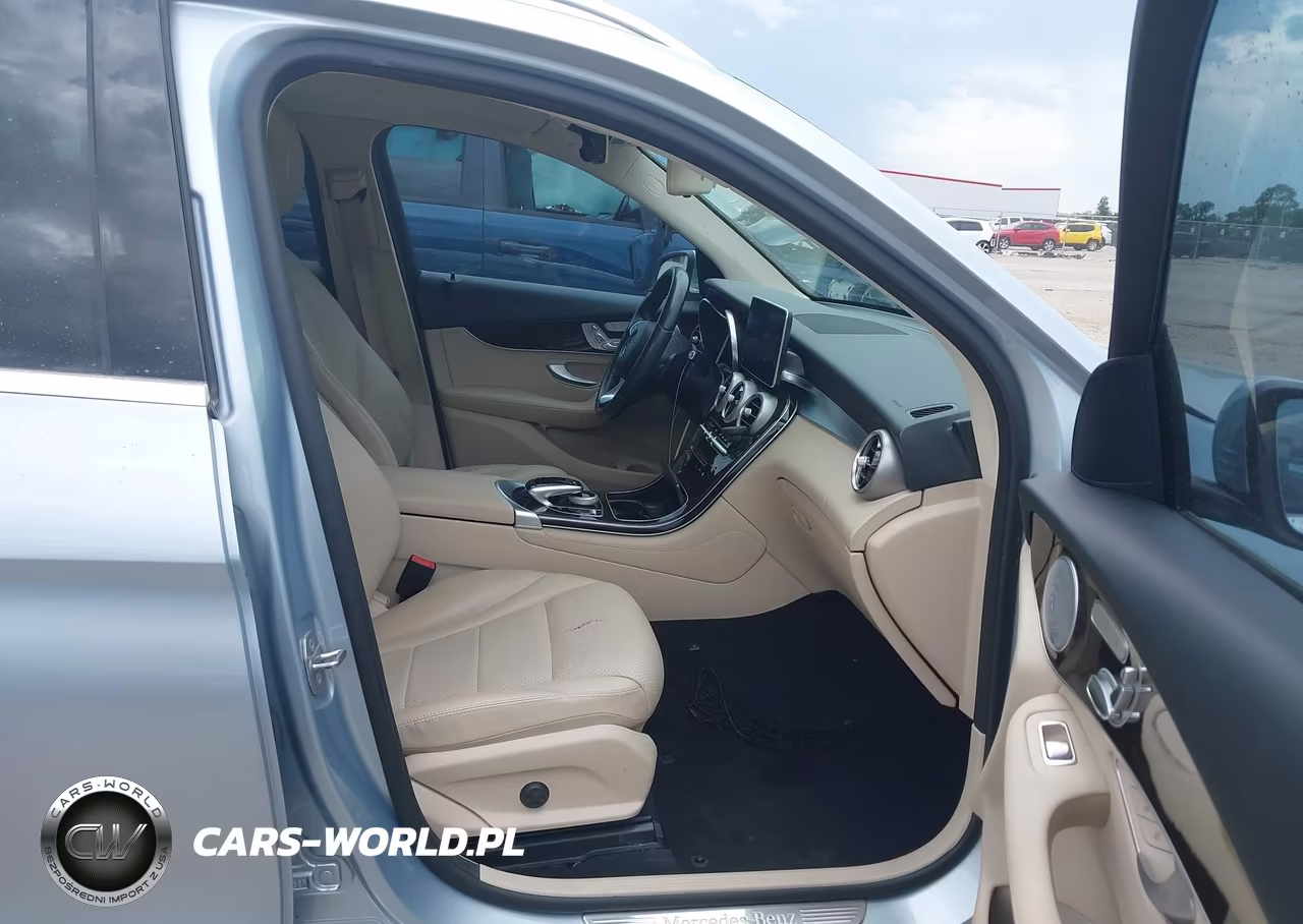 2017 Mercedes-Benz Glc 300 4Matic VIN:WDC0G4KB2HF237156 - 5