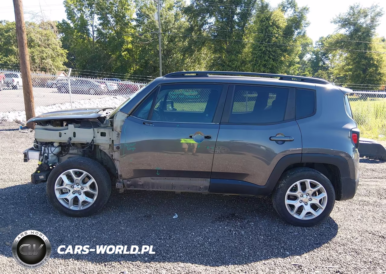 2017 Jeep Renegade Latitude 4X4 VIN:ZACCJBBB5HPG56642 - 15