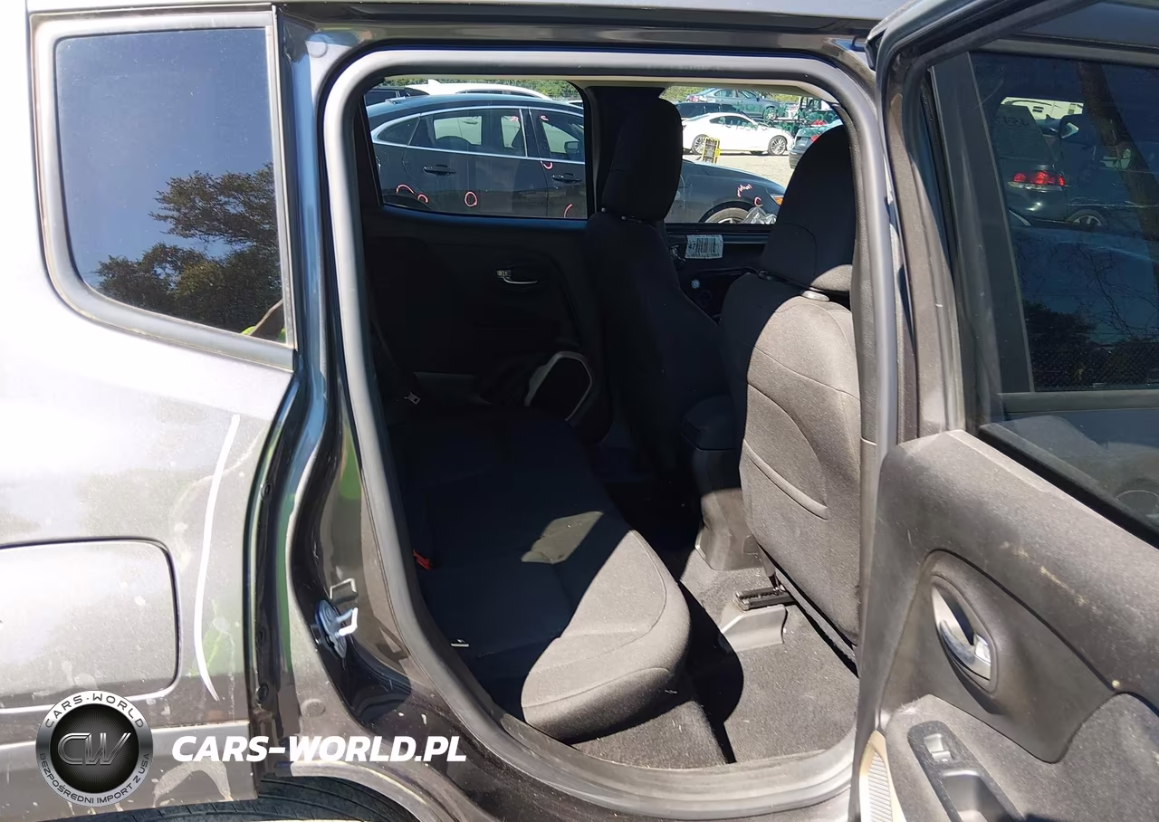2017 Jeep Renegade Latitude 4X4 VIN:ZACCJBBB5HPG56642 - 8