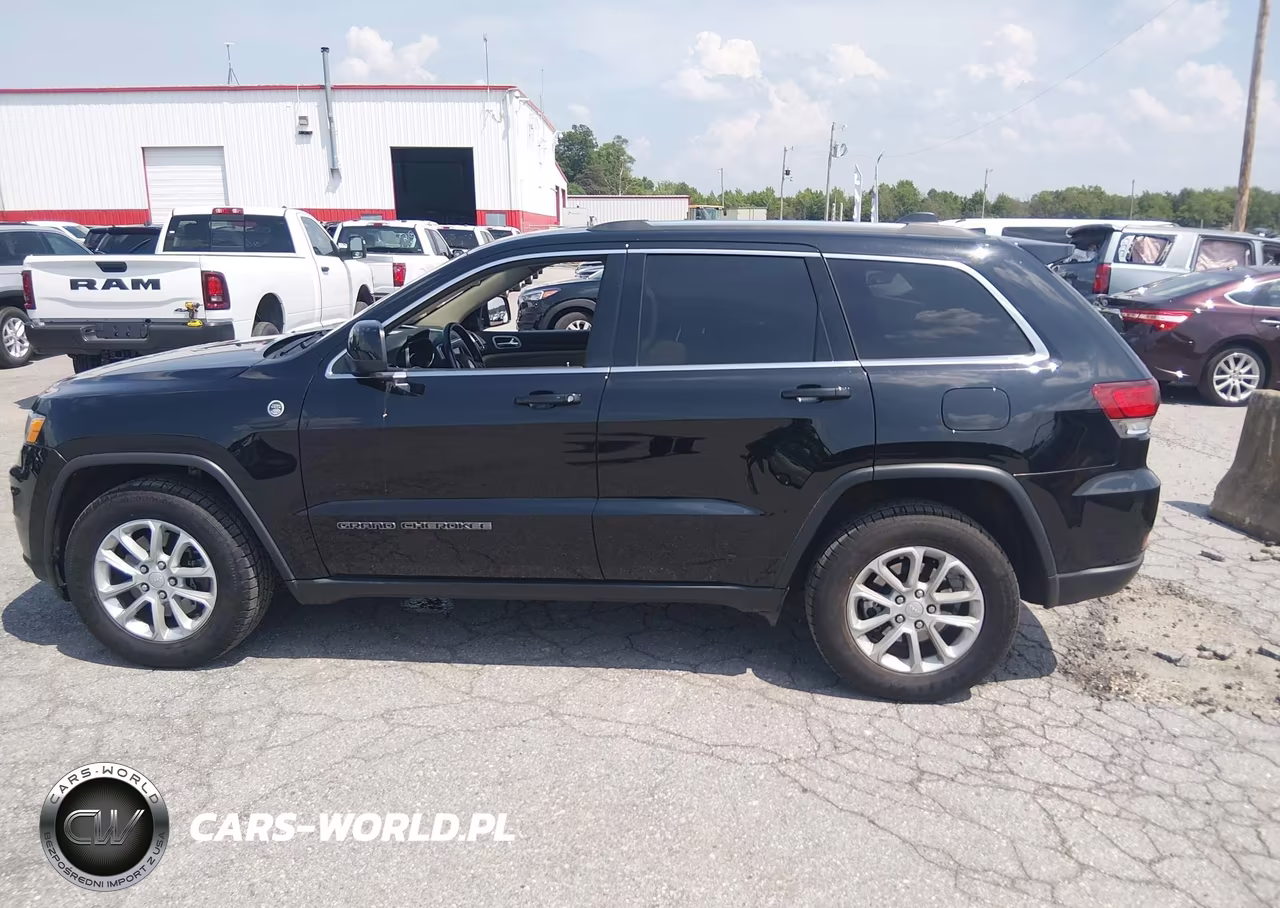 2021 Jeep Grand Cherokee Laredo E 4X4 VIN:1C4RJFAG6MC793652 - 16