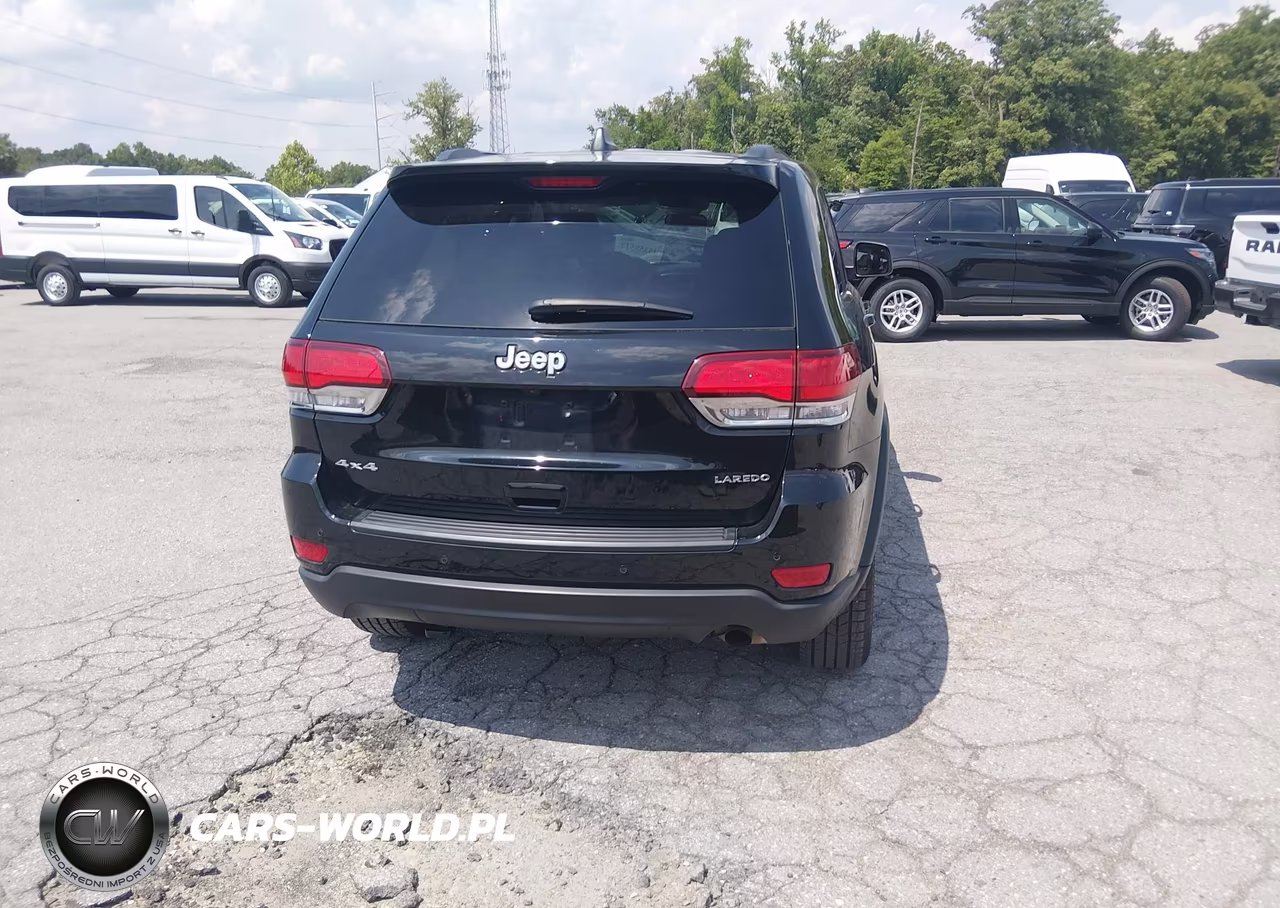 2021 Jeep Grand Cherokee Laredo E 4X4 VIN:1C4RJFAG6MC793652 - 18