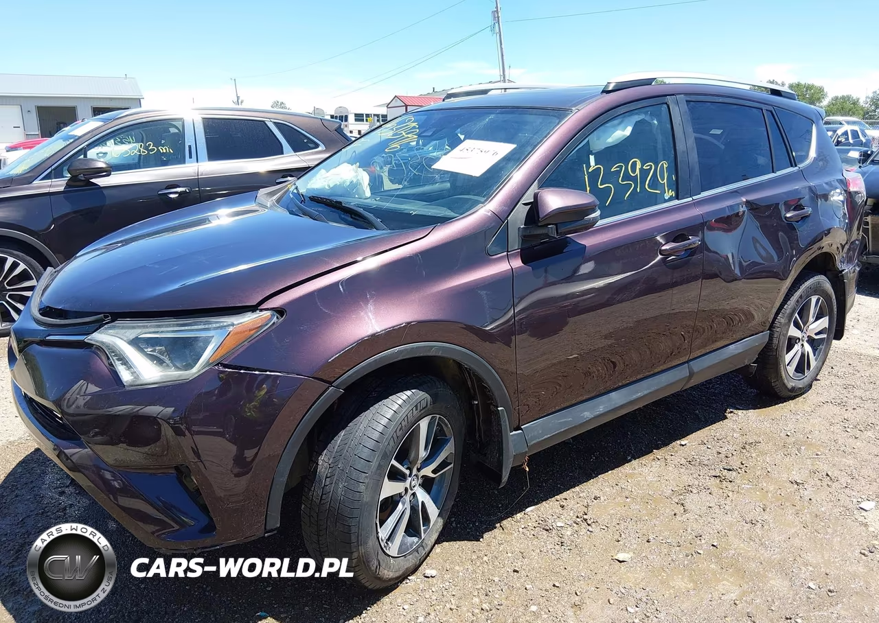 2018 Toyota Rav4 Xle VIN:2T3RFREV5JW836186 - 6