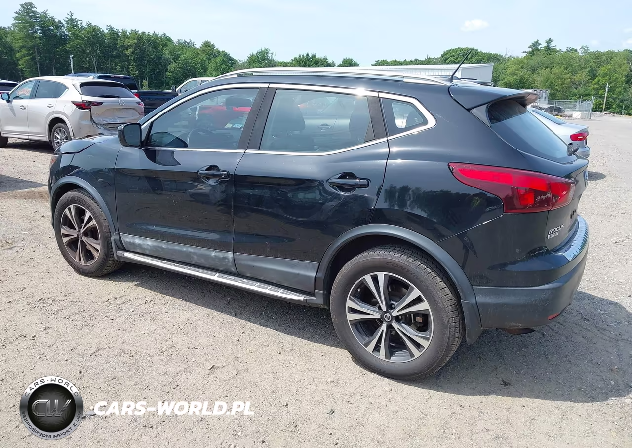 2017 Nissan Rogue Sport S VIN:JN1BJ1CRXHW130160 - 3