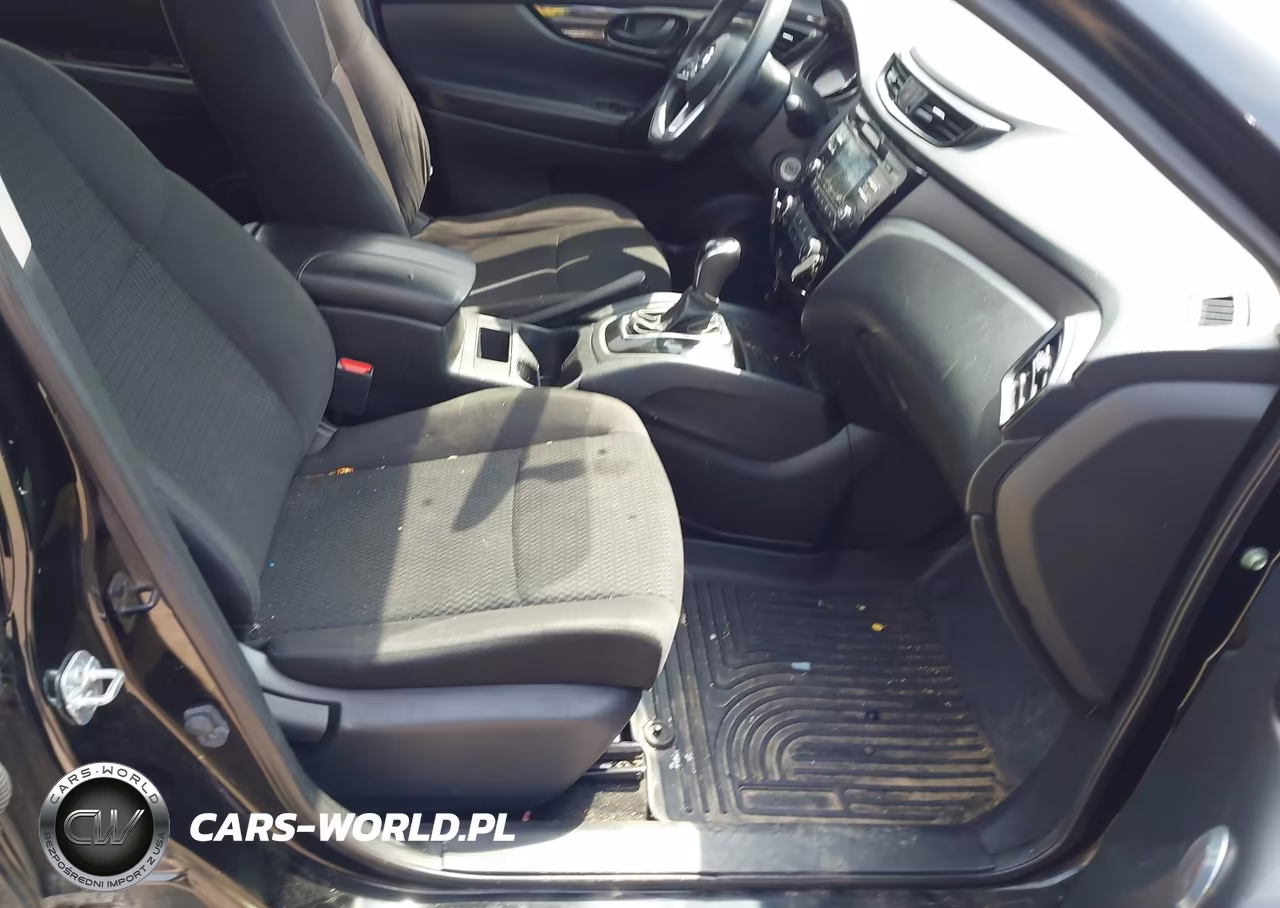 2017 Nissan Rogue Sport S VIN:JN1BJ1CRXHW130160 - 5