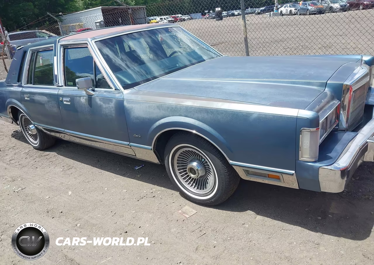 1988 Lincoln Town Car Signature