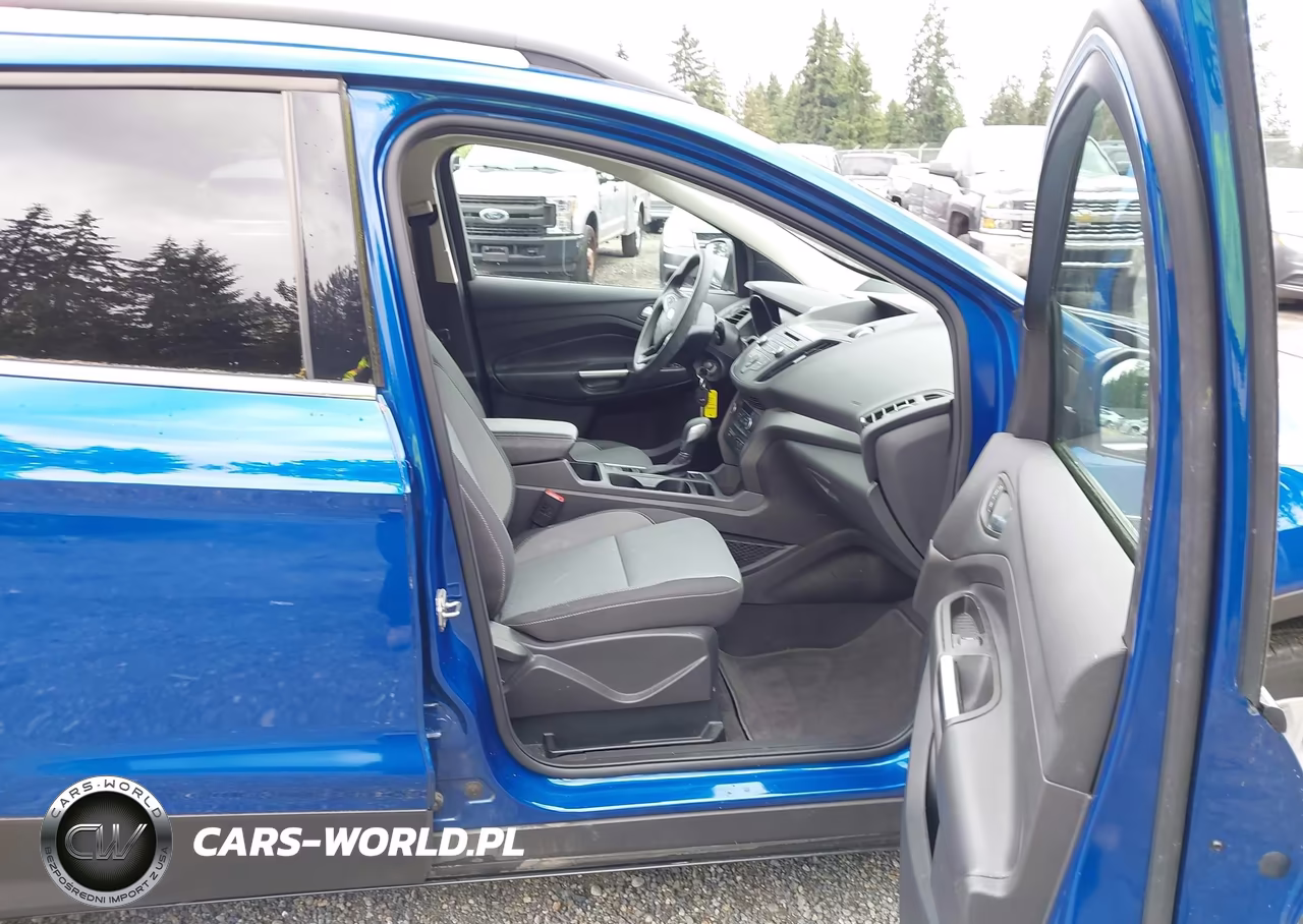 2018 Ford Escape Se VIN:1FMCU9GD0JUD08807 - 5