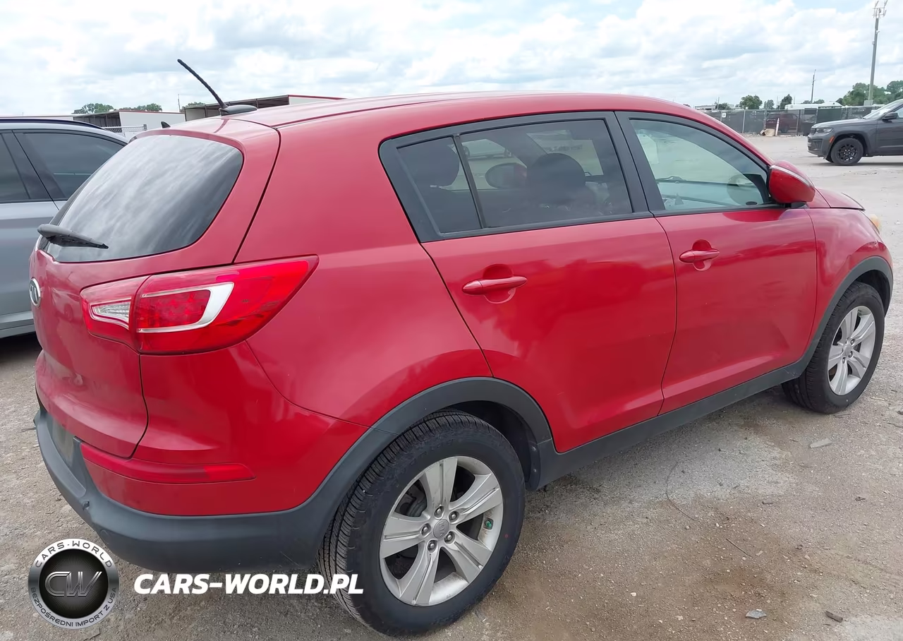 2012 Kia Sportage Lx VIN:KNDPB3A28C7251063 - 4