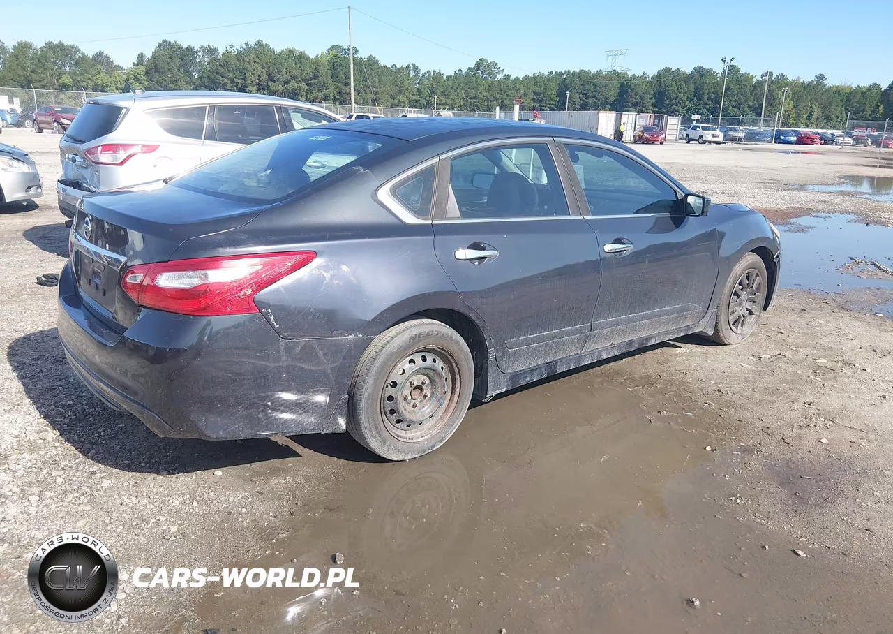 2016 Nissan Altima 2.5 S VIN:1N4AL3AP3GN347141 - 4