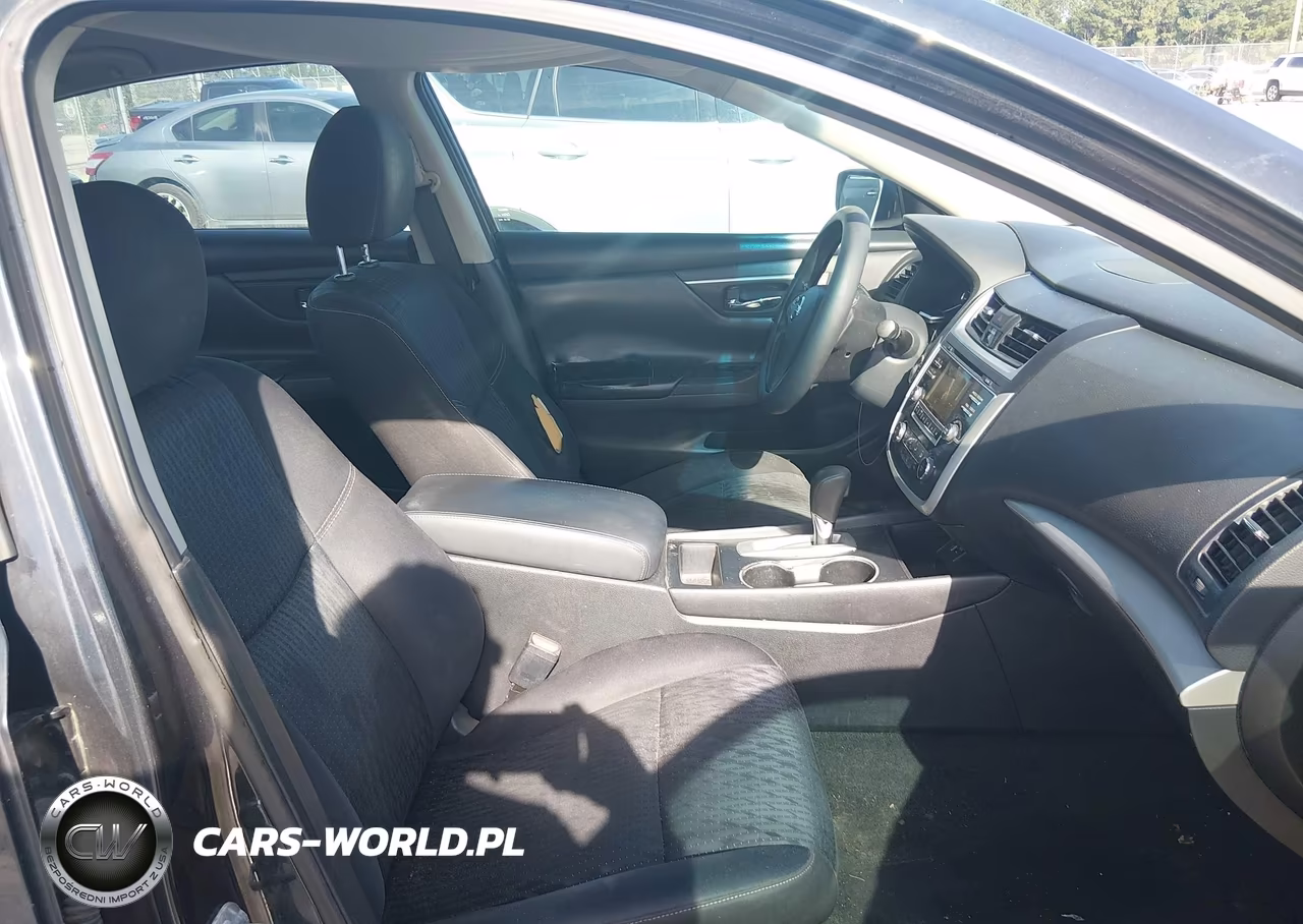 2016 Nissan Altima 2.5 S VIN:1N4AL3AP3GN347141 - 5