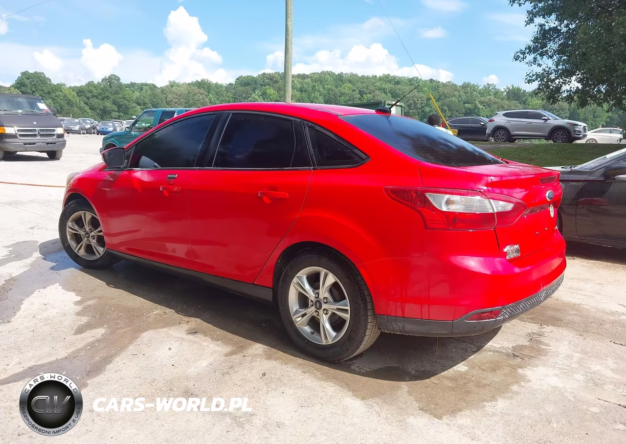 2014 Ford Focus Se VIN:1FADP3F23EL172218 - 3