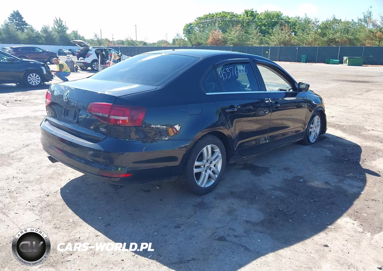 2017 Volkswagen Jetta 1.4T S VIN:3VW2B7AJ4HM370165 - 4
