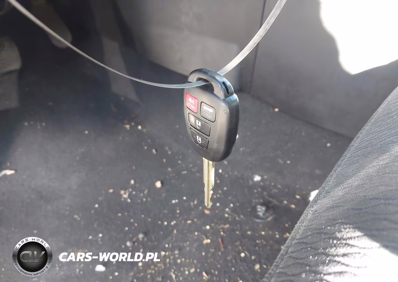 2019 Toyota Corolla Le VIN:5YFBURHE1KP897758 - 11