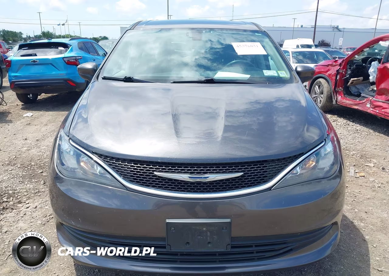 2017 Chrysler Pacifica Lx VIN:2C4RC1CG1HR608897 - 12