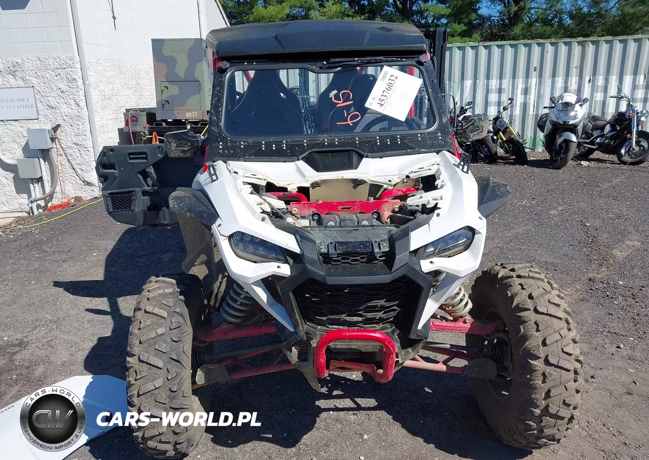 2023 Honda Sxs1000 S4R VIN:1HFVE0629P4300659 - 5