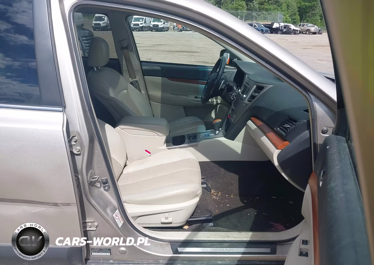 2014 Subaru Outback 2.5I Limited VIN:4S4BRBLC8E3247610 - 5