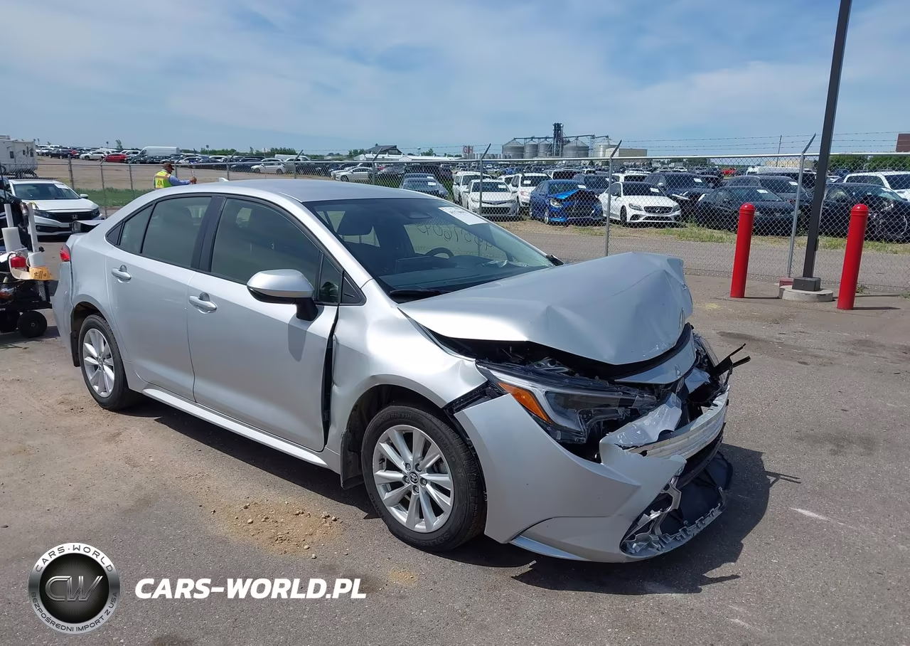 2023 Toyota Corolla Hybrid Le – zdjęcie 1 z 17