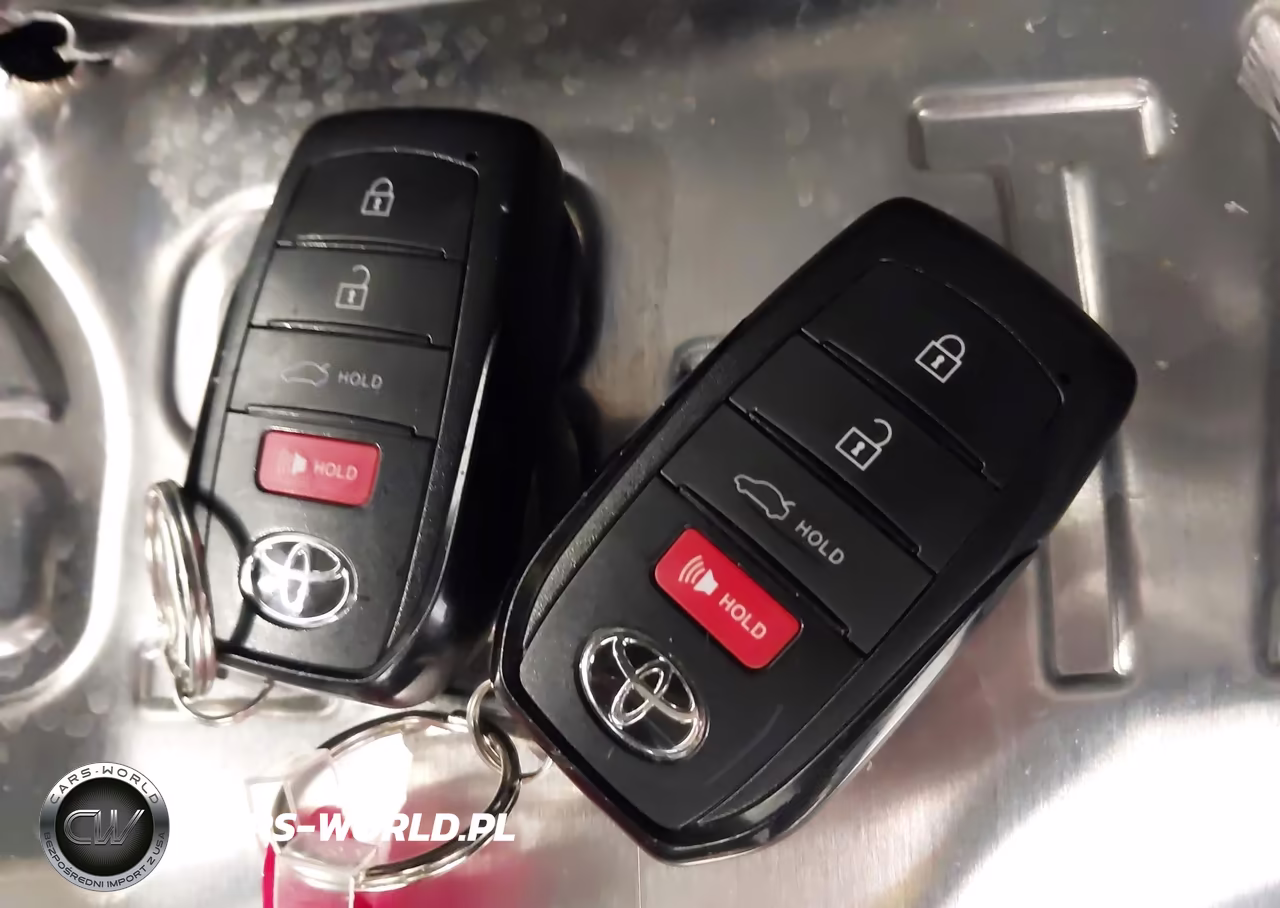 2023 Toyota Corolla Hybrid Le VIN:JTDBCMFE1PJ009546 - 11