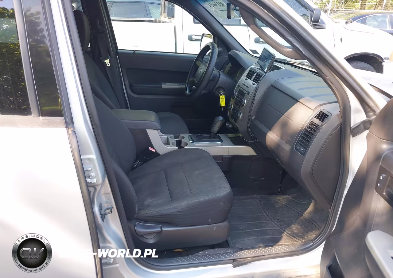 2009 Ford Escape Xlt VIN:1FMCU93G39KC46472 - 5