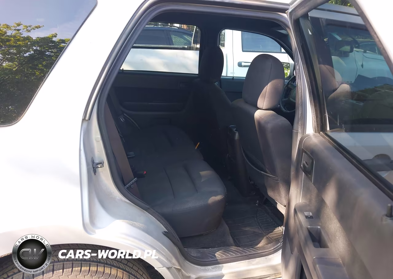 2009 Ford Escape Xlt VIN:1FMCU93G39KC46472 - 8
