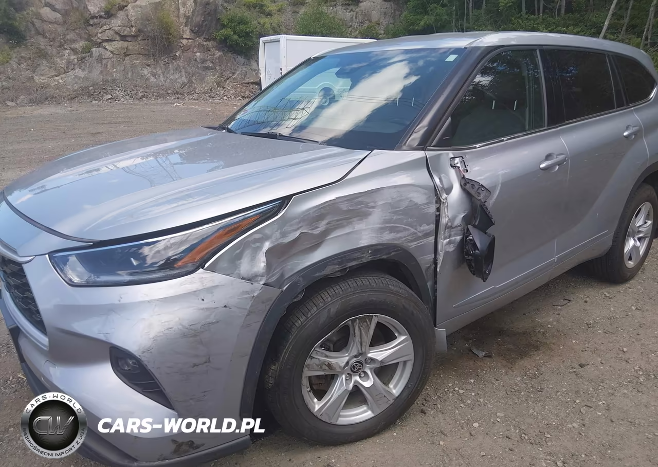 2021 Toyota Highlander Le VIN:5TDBZRBH9MS145160 - 6