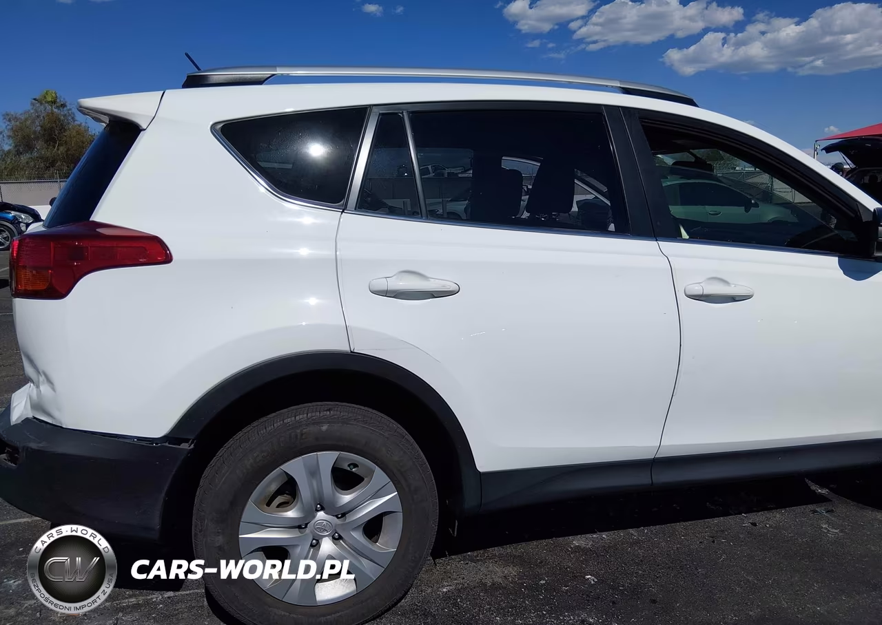 2015 Toyota Rav4 Le VIN:JTMBFREVXFJ022865 - 6