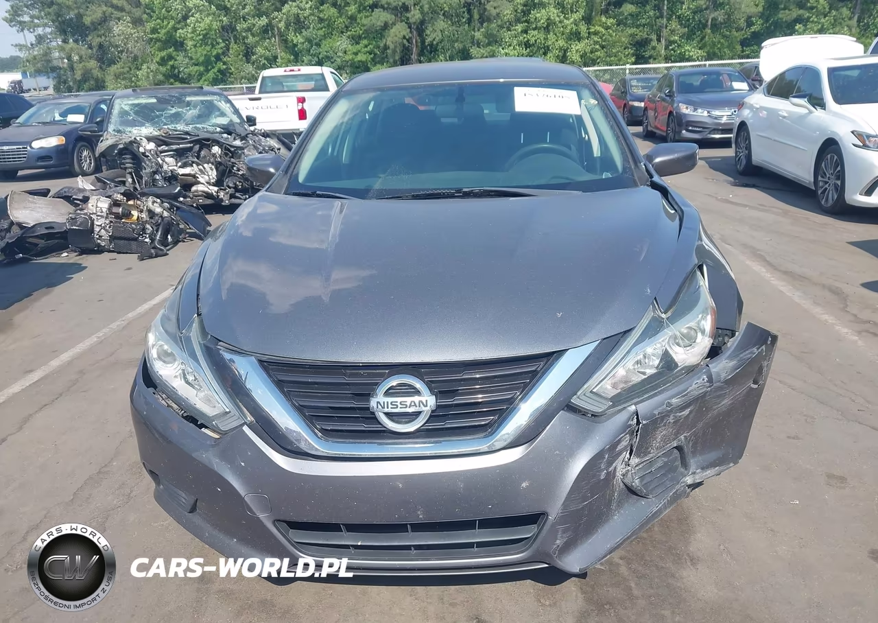 2018 Nissan Altima 2.5 S VIN:1N4AL3AP5JC233757 - 12