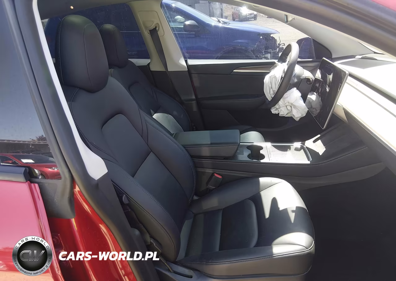 2023 Tesla Model Y Performance Dual Motor All-Wheel Drive VIN:7SAYGDEF7PF632110 - 5