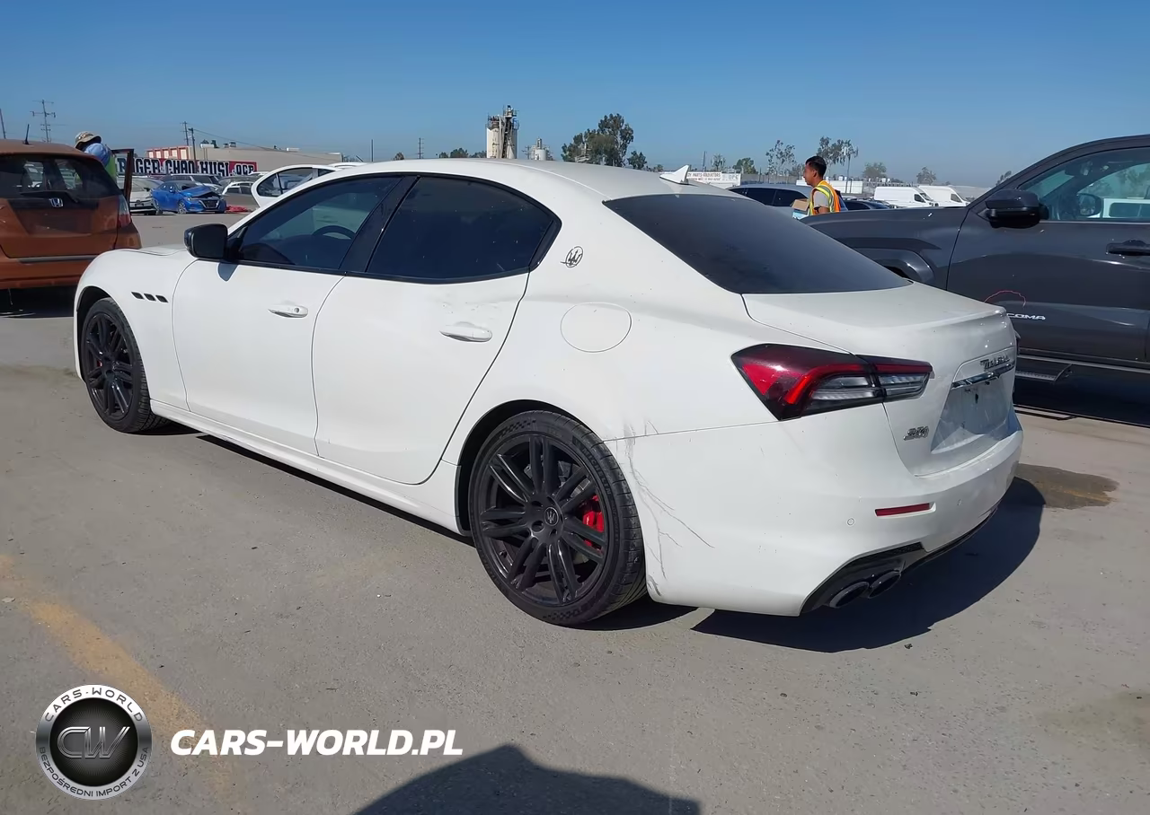 2021 Maserati Ghibli S Q4 VIN:ZAM57YTA7M1368742 - 3