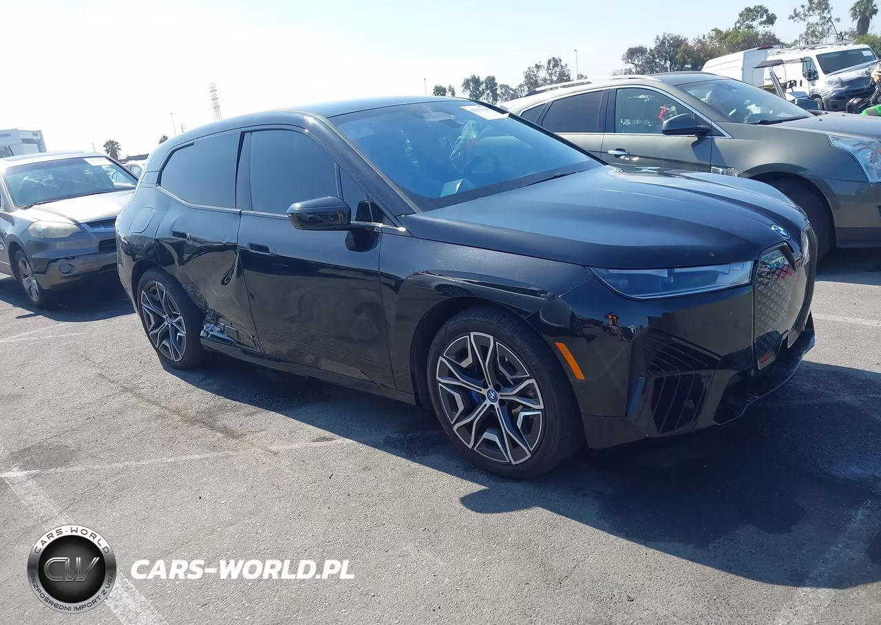2025 BMW Ix xDrive50