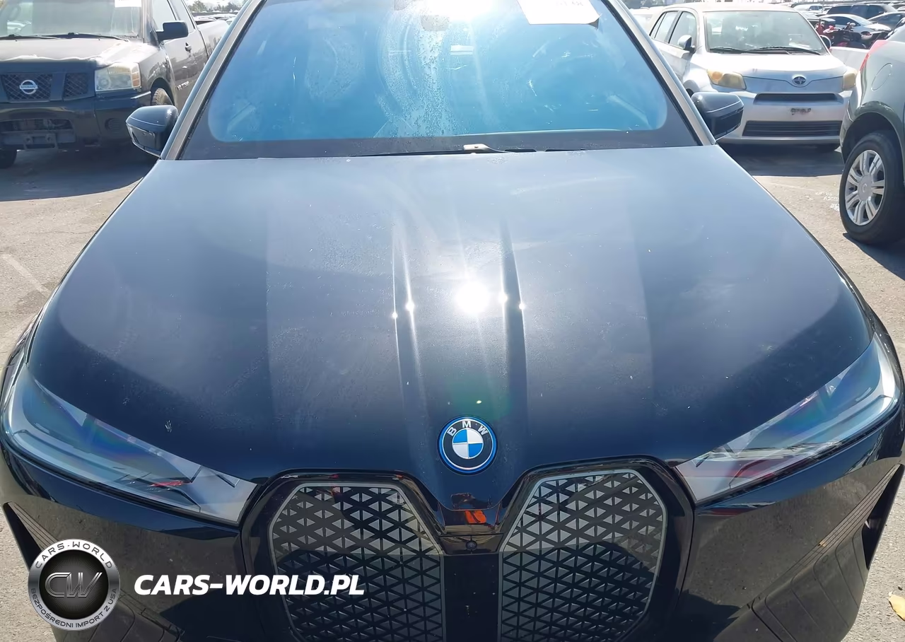 2025 BMW Ix xDrive50 VIN:WB523CF06SCT92553 - 10