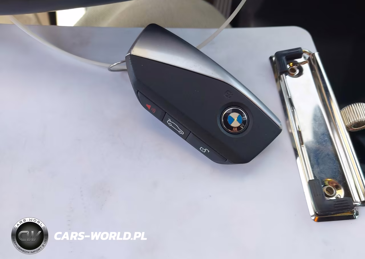 2025 BMW Ix xDrive50 VIN:WB523CF06SCT92553 - 11