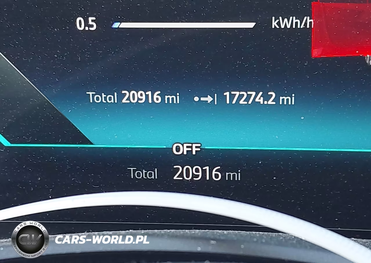 2025 BMW Ix xDrive50 VIN:WB523CF06SCT92553 - 15