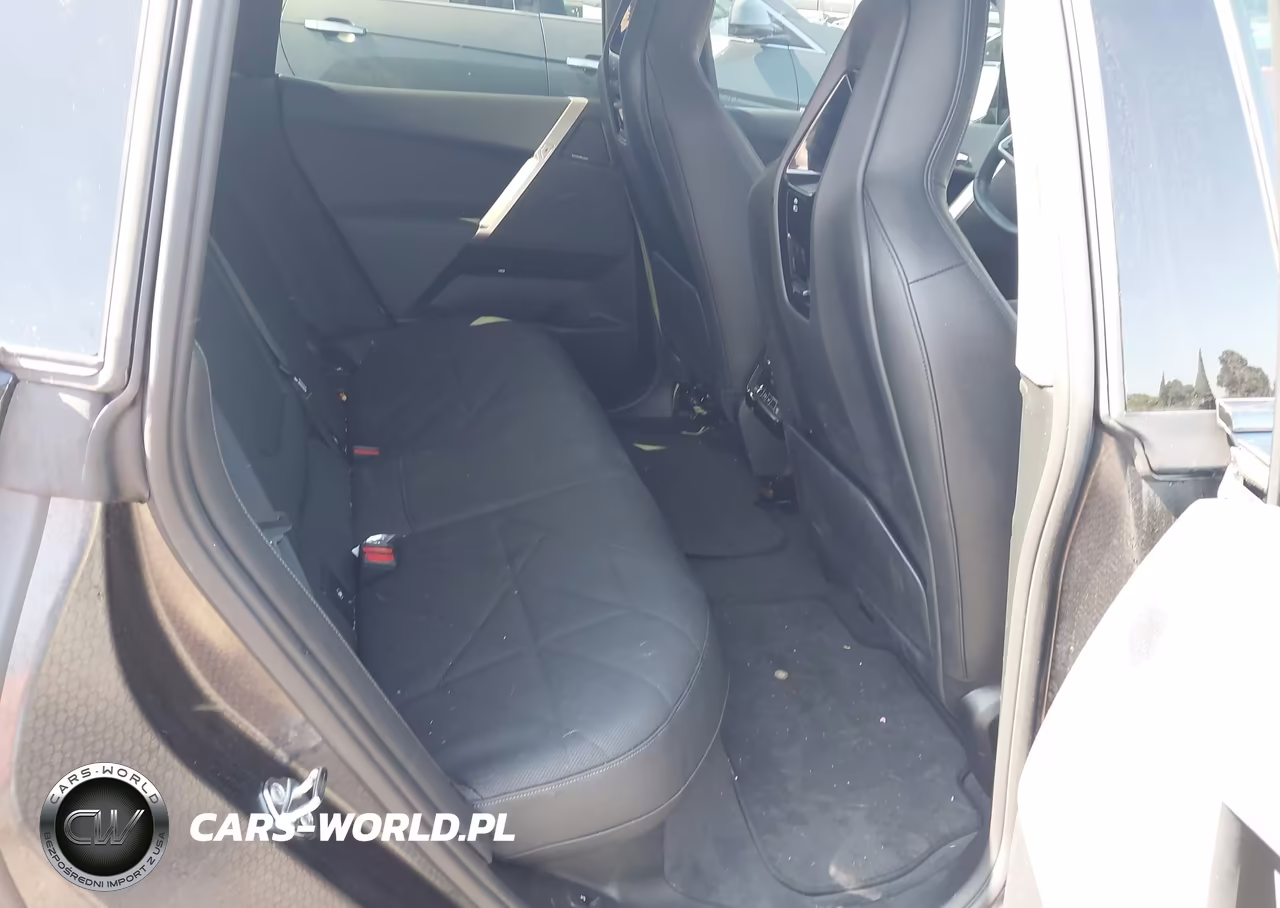 2025 BMW Ix xDrive50 VIN:WB523CF06SCT92553 - 8